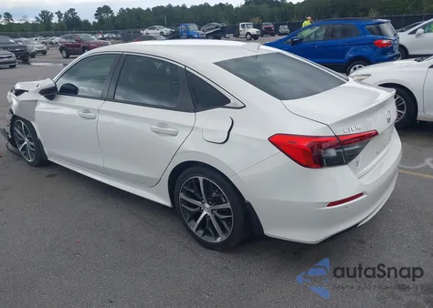 2024 Honda Civic Touring z USA, uszkodzony, nr VIN 2HGFE1F99RH308530